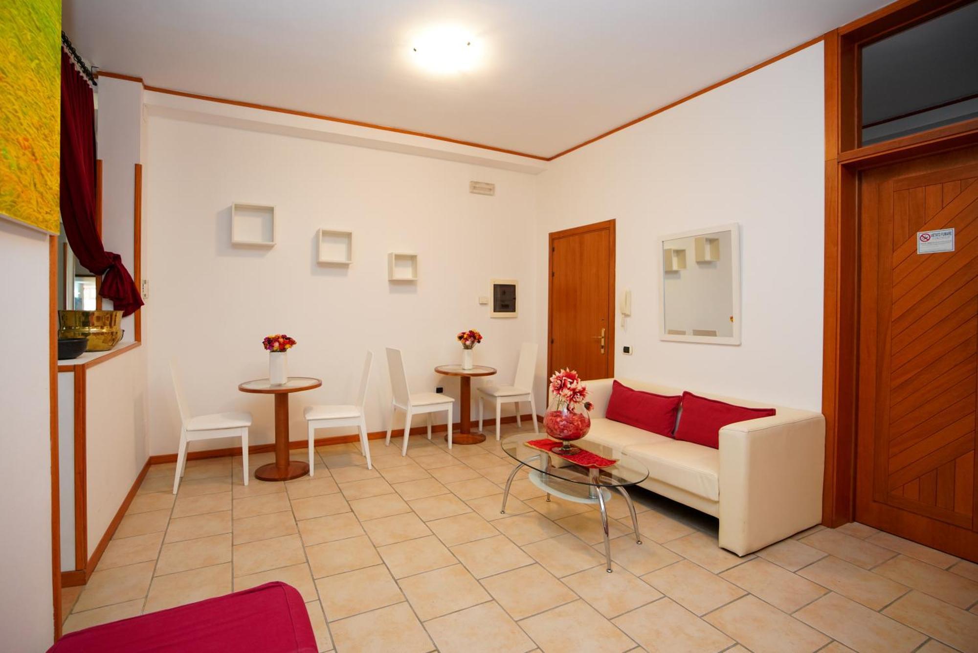 Residence Lupiae Lecce Exterior photo