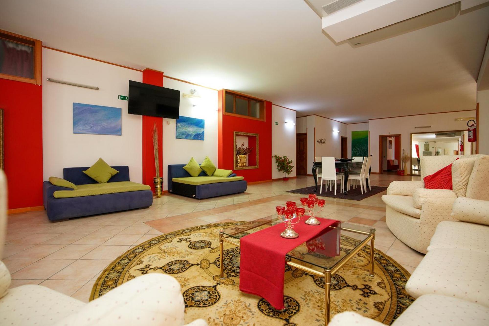 Residence Lupiae Lecce Exterior photo